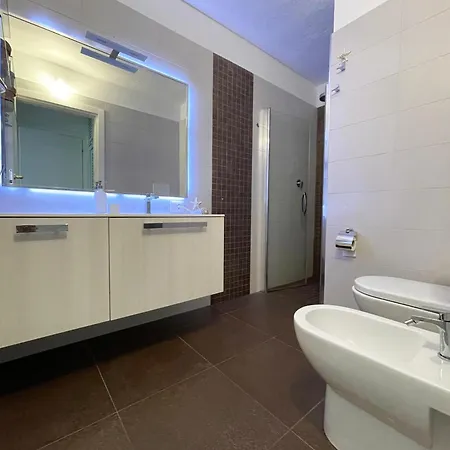 Apartment Wiki's Place